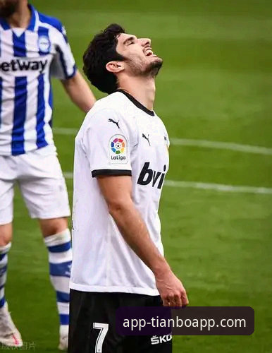 瓦伦西亚保级战失利分析：天博体育平台赛事解读与使用指南